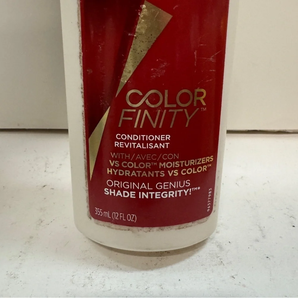 Vidal Sassoon ColorFinity Conditioner 12 OZ